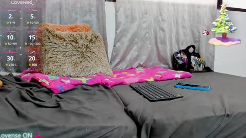 Snapshot of veronica_meller chatting on 12-06-24, 06:28 Veronica online show from 12-06-24, 06:28