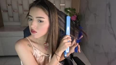 veronicaa_s online show from 05-11-26, 07:44