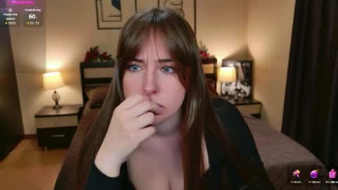 Snapshot of veronicafreman chatting on 05-28-26, 05:38 Veronica online show from 05-28-26, 05:38