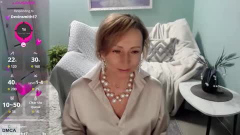 Helen online show from 10-28-25, 06:06