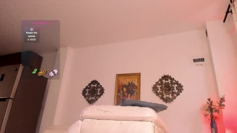 Snapshot of veronicagilss chatting on 05-22-26, 04:45 Veronica Gills online show from 05-22-26, 04:45