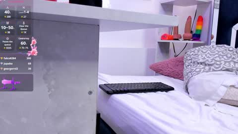 Veronica online show from 02-06-25, 06:13