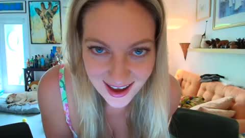 Veronica Weston online show from 08-06-26, 04:09