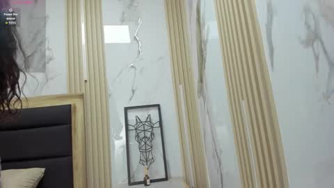 Snapshot of veronicawilson chatting on 10-25-25, 01:18 Veronica online show from 10-25-25, 01:18