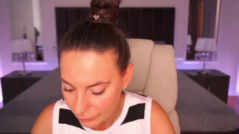 Veronica online show from 07-14-26, 06:40