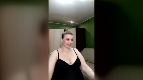 VeronikawGold online show from 06-20-26, 02:36