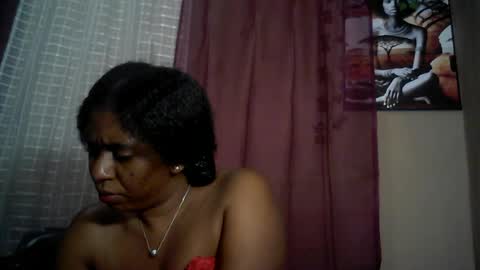 Snapshot of verronique1511 chatting on 07-24-26, 06:17 verronique1511 online show from 07-24-26, 06:17
