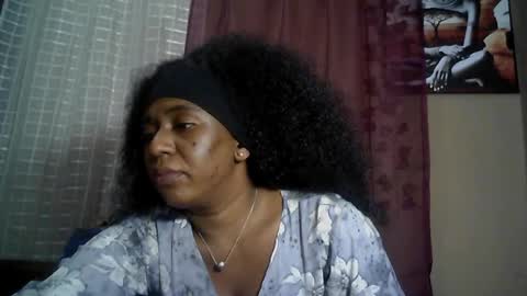 Snapshot of verronique1511 chatting on 07-26-26, 06:59 verronique1511 online show from 07-26-26, 06:59