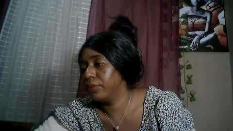 Snapshot of verronique1511 chatting on 07-27-26, 08:38 verronique1511 online show from 07-27-26, 08:38