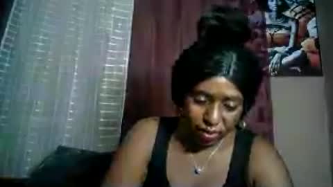 Snapshot of verronique1511 chatting on 07-28-26, 11:28 verronique1511 online show from 07-28-26, 11:28