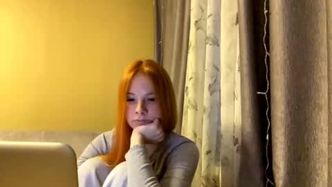 Lina online show from 05-19-26, 02:56
