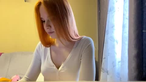 Lina online show from 05-21-26, 11:39