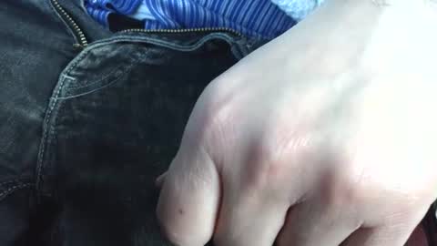 Erik online show from 03-28-26, 08:36