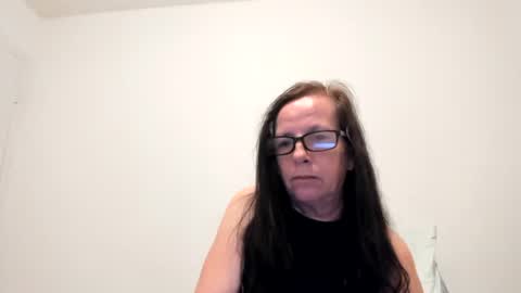 Snapshot of verysassypeachgoddess chatting on 03-15-26, 03:45 verysassypeachgoddess online show from 03-15-26, 03:45