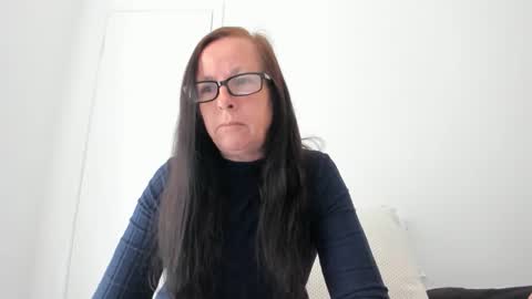Snapshot of verysassypeachgoddess chatting on 05-06-26, 01:49 verysassypeachgoddess online show from 05-06-26, 01:49