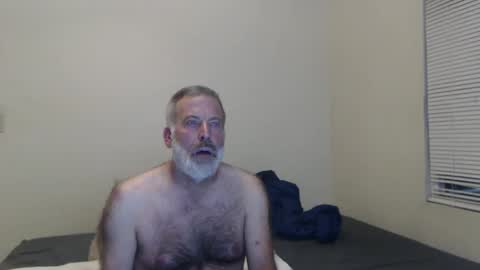 hairy man online show from 01-09-25, 12:57