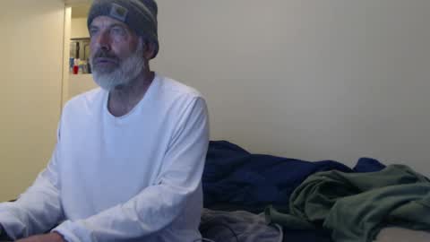 hairy man online show from 02-14-25, 12:51