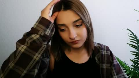 Ana online show from 04-21-26, 10:21