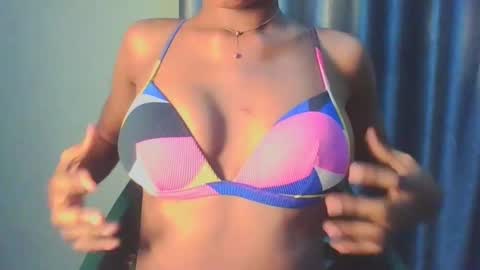 Snapshot of verywetpussy_ chatting on 09-28-25, 04:34 verywetpussy  online show from 09-28-25, 04:34