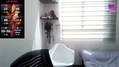 Vesper Vixen online show from 09-22-25, 01:24