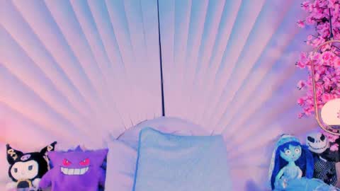 Vesper Velvet  online show from 04-05-26, 05:04