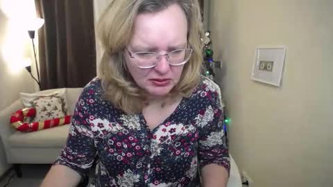 vestawoody online show from 12-04-25, 07:39