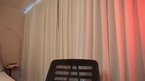 Snapshot of vexanyx chatting on 05-15-26, 03:35 Vexa Nyx online show from 05-15-26, 03:35