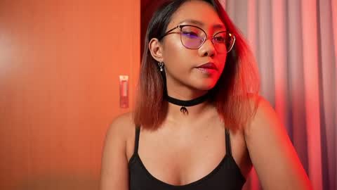 Snapshot of vexanyx chatting on 05-25-26, 12:22 Vexa Nyx online show from 05-25-26, 12:22