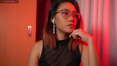 Snapshot of vexanyx chatting on 06-08-26, 12:05 Vexa Nyx online show from 06-08-26, 12:05