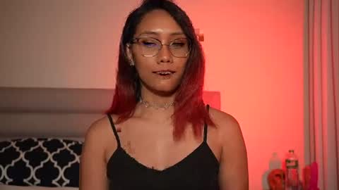 Snapshot of vexanyx chatting on 07-26-26, 01:40 Vexa Nyx online show from 07-26-26, 01:40