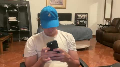 Snapshot of vexelgain chatting on 09-14-25, 03:05 HendasWerout online show from 09-14-25, 03:05