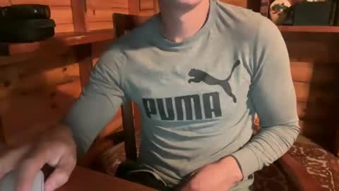 Snapshot of vexelgain chatting on 11-08-25, 01:28 HendasWerout online show from 11-08-25, 01:28