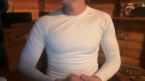 Snapshot of vexelgain chatting on 11-23-25, 04:01 HendasWerout online show from 11-23-25, 04:01