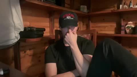 Snapshot of vexelgain chatting on 12-18-25, 03:12 HendasWerout online show from 12-18-25, 03:12