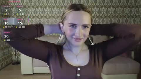 Snapshot of vi_luxxxy chatting on 06-12-26, 01:48 vi_luxxxy online show from 06-12-26, 01:48