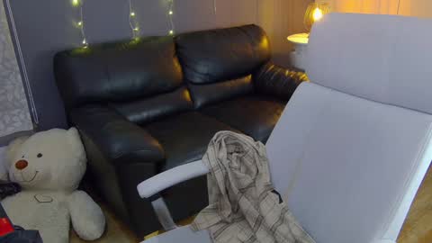 Via online show from 01-23-25, 09:39