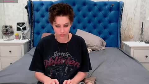 Via online show from 05-25-26, 04:29