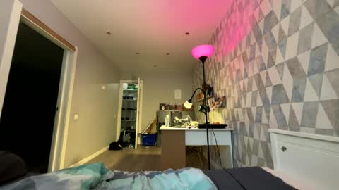 Snapshot of viablossom chatting on 03-31-26, 10:48 viablossom online show from 03-31-26, 10:48