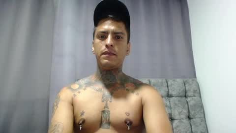 Snapshot of vicctorzc chatting on 06-04-26, 08:37 Victor cardenas online show from 06-04-26, 08:37