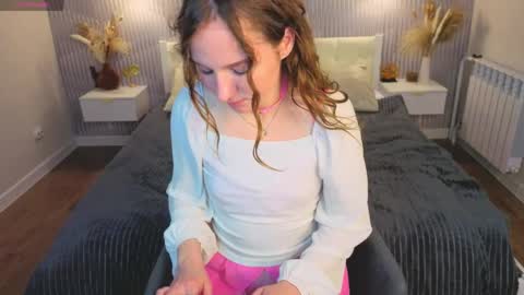 vicki_milles online show from 05-11-26, 02:45