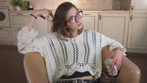 Vickie online show from 05-24-26, 02:11