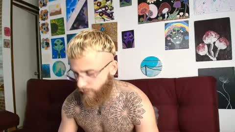 vickingcock7 online show from 10-14-25, 08:59