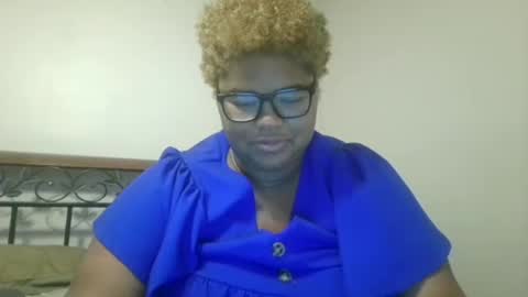 vickiryder56 online show from 11-23-25, 01:38