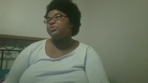 vickiryder56 online show from 05-20-26, 04:07