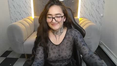 VICKY  online show from 07-28-26, 04:39