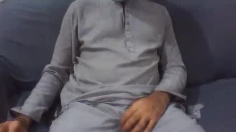 Snapshot of vicky_5540 chatting on 12-23-25, 10:24 Big Dick Sxy Ass online show from 12-23-25, 10:24