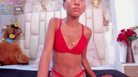 Snapshot of vicky_castillo chatting on 05-25-26, 04:07 Vicky Castillo online show from 05-25-26, 04:07