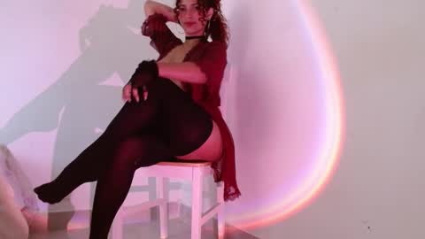 Snapshot of vicky_crazy chatting on 01-18-25, 05:59 Vicky  online show from 01-18-25, 05:59