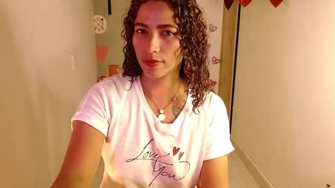 Snapshot of vicky_crazy chatting on 02-12-25, 12:48 Vicky  online show from 02-12-25, 12:48