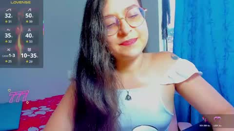 Snapshot of vicky_cristinax chatting on 05-22-26, 10:48 Vicky online show from 05-22-26, 10:48